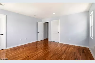 741 Seaport Dr, Elizabeth, NJ 07201 - Photo 20