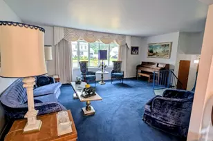 116 Stonehenge Terrace, Clark Township, NJ 07066 - Photo 4
