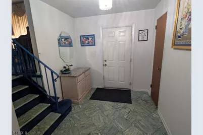 116 Stonehenge Ter, Clark Township, NJ 07066 - Photo 20