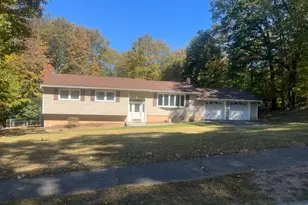 35 Cherokee Trail, Oakland, NJ 07436 - Photo 1