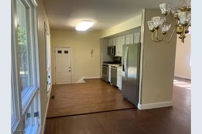 35 Cherokee Trl, Oakland, NJ 07436 - Photo 4