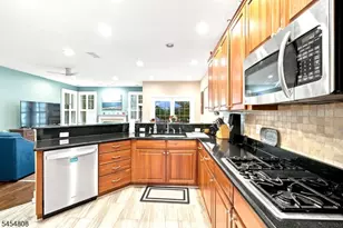 56 Briar Ct, Hardyston Township, NJ 07419 - Photo 18