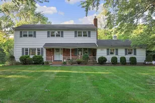 125 Mountainview Rd, Warren Township, NJ 07059 - Photo 1