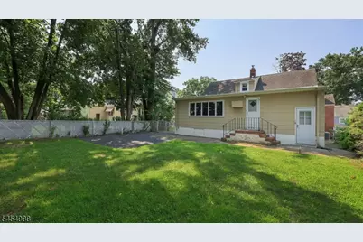 13 Macarthur Ave, Cranford Township, NJ 07016 - Photo 28