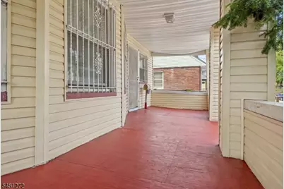 14-16 Scheerer Ave, Newark, NJ 07112 - Photo 2