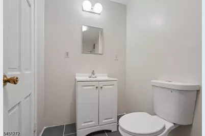 14-16 Scheerer Ave, Newark, NJ 07112 - Photo 12