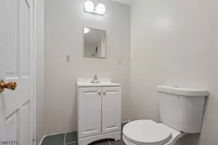 14-16 Scheerer Ave, Newark, NJ 07112 - Photo 12