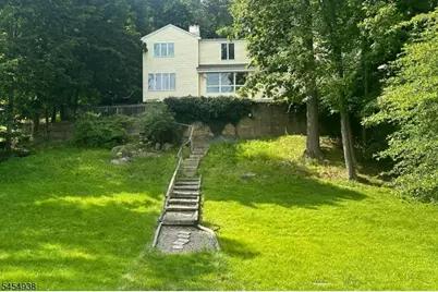 103 W Lake Shore Dr, Rockaway Township, NJ 07866 - Photo 6