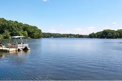 103 W Lake Shore Dr, Rockaway Township, NJ 07866 - Photo 4