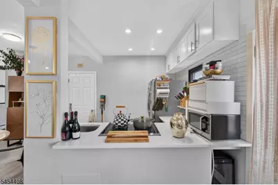 40-46 W 20th St #9, Bayonne, NJ 07002 - Photo 22