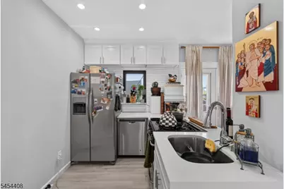 40-46 W 20th St #9, Bayonne, NJ 07002 - Photo 20
