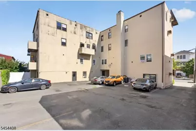 40-46 W 20th St #9, Bayonne, NJ 07002 - Photo 14
