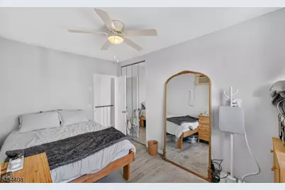 40-46 W 20th St #9, Bayonne, NJ 07002 - Photo 34