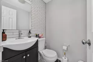 40-46 W 20th St, Bayonne, NJ 07002 - Photo 8