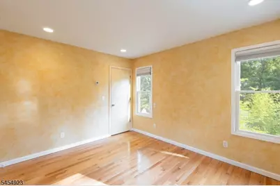15 Northwestern Way, Hopatcong, NJ 07843 - Photo 12