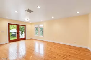 15 Northwestern Way, Hopatcong, NJ 07843 - Photo 18