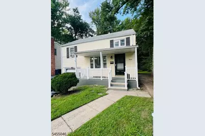 925 Sterling Steet, Plainfield, NJ 07062 - Photo 1
