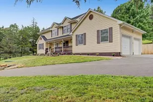 105 Nightingale Rd, Hope Township, NJ 07825 - Photo 2