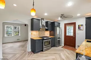 74 Starmond Ave, Clifton, NJ 07013 - Photo 4