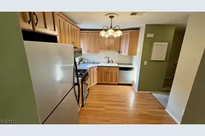 64 Woods Edge Dr #64, Roxbury Township, NJ 07876 - Photo 6