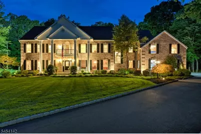29 Douglas Dr, Sparta Township, NJ 07871 - Photo 2
