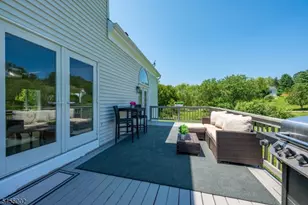 103 Briar Way, Branchburg Township, NJ 08853 - Photo 4