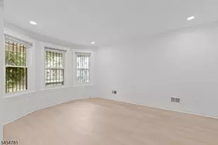 35 N 16th St, East Orange, NJ 07017 - Photo 6