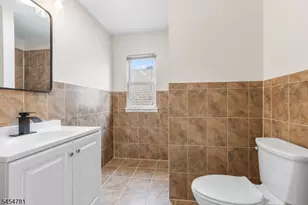 35 N 16th St, East Orange, NJ 07017 - Photo 26