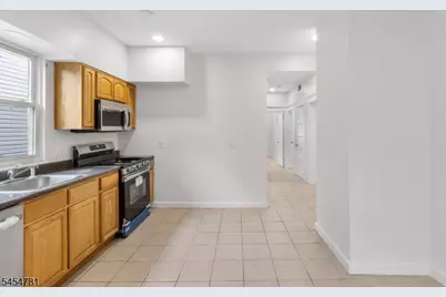 35 N 16th St, East Orange, NJ 07017 - Photo 24