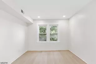 35 N 16th St, East Orange, NJ 07017 - Photo 28