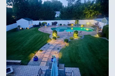 6 Briarheath Ln, Clark Township, NJ 07066 - Photo 8