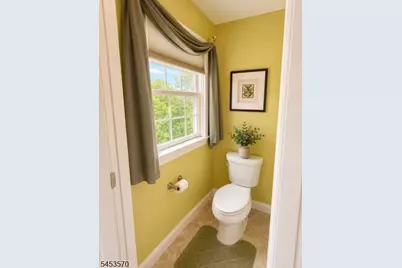 6 Briarheath Ln, Clark Township, NJ 07066 - Photo 32