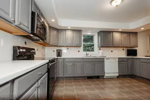 7 Twin Pond Rd, Montague, NJ 07827 - Photo 8