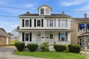 34 N Prospect St, Lopatcong Township, NJ 08865 - Photo 4
