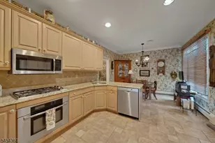 430 Windham Ct, Wyckoff Township, NJ 07481 - Photo 12