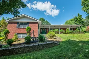 78 Sun Valley Way, Morris Plains, NJ 07950 - Photo 1