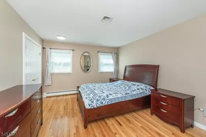78 Sun Valley Way, Morris Plains, NJ 07950 - Photo 18