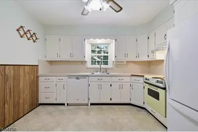 17 W Main St, High Bridge, NJ 08829 - Photo 4