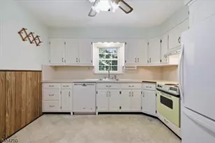 17 W Main St, High Bridge, NJ 08829 - Photo 4