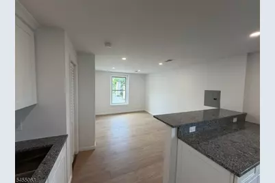 56 W Somerset #4, Raritan, NJ 08869 - Photo 4