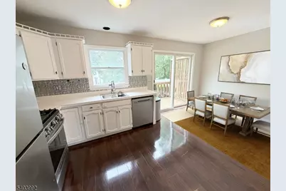 86 Wilton Ave, Middlesex, NJ 08846 - Photo 4