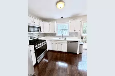 86 Wilton Ave, Middlesex, NJ 08846 - Photo 4