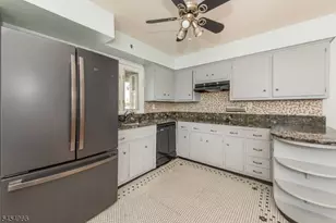 48 Whitaker Ave, Woodland Park, NJ 07424 - Photo 6