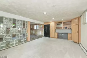 48 Whitaker Ave, Woodland Park, NJ 07424 - Photo 14