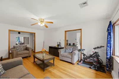 328 W Inman Ave, Rahway, NJ 07065 - Photo 4