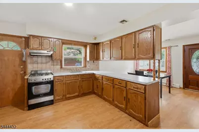 328 W Inman Ave, Rahway, NJ 07065 - Photo 8