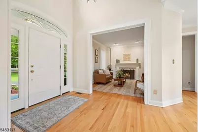48 Ascot Dr, Washington Township, NJ 07853 - Photo 6