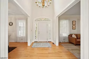 48 Ascot Dr, Washington Township, NJ 07853 - Photo 4