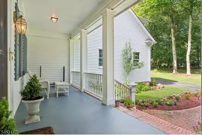 48 Ascot Dr, Washington Township, NJ 07853 - Photo 4