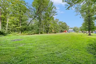 200 River Rd, Long Hill Township, NJ 07946 - Photo 32